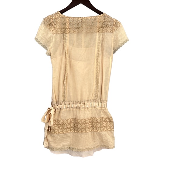 BCBGMAXAZRIA Runway Dress Beige Embroidered Short Sleeves Drop Waist Romantic S - Picture 4 of 8